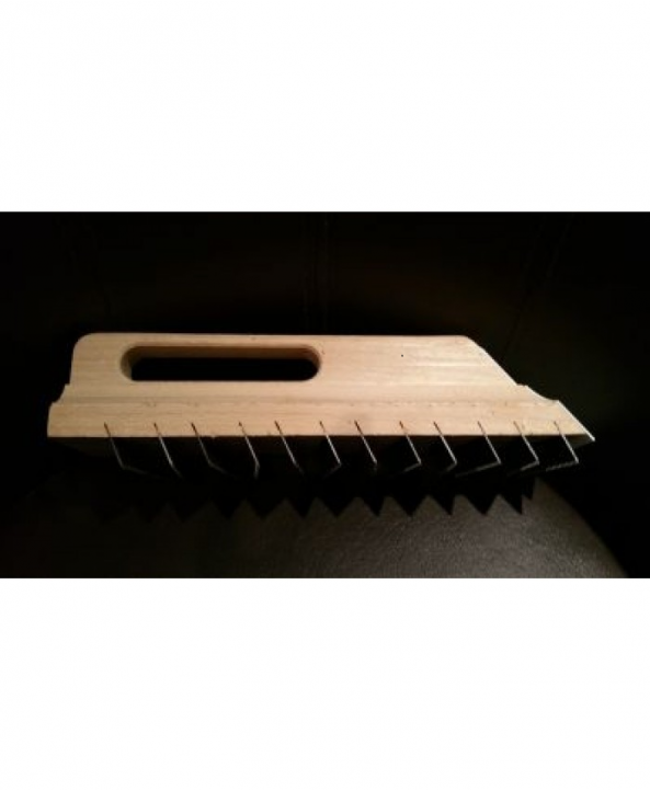 French Drag Flat 300mm x 20mm (Fine Toothed)